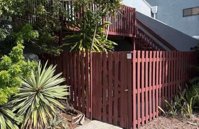 17 Crossings Cir photos photos