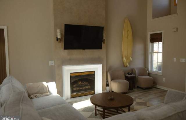 42 DEERFIELD LN Gallery 3
