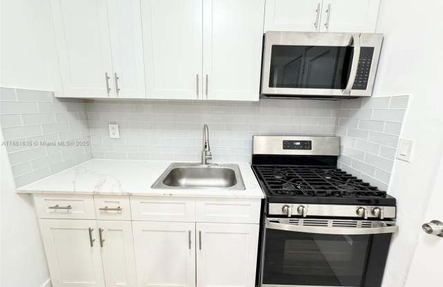 7435 Byron Ave photos photos