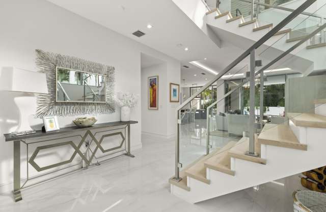 402 Ocean One Lane Gallery 4