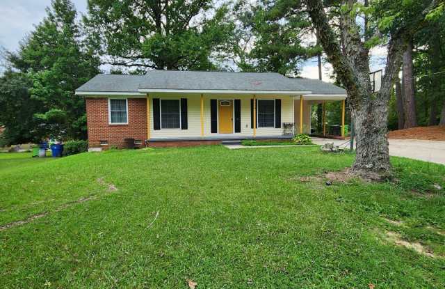 One Story home for rent Gallery 4