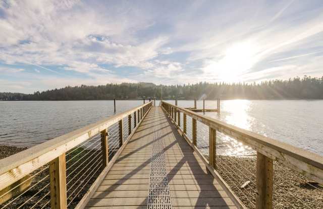 Impeccable Low Bank Bainbridge Waterfront Home with Private Dock Gallery 3