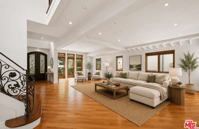 1126 Yale St photos photos 1126 Yale St photos photos