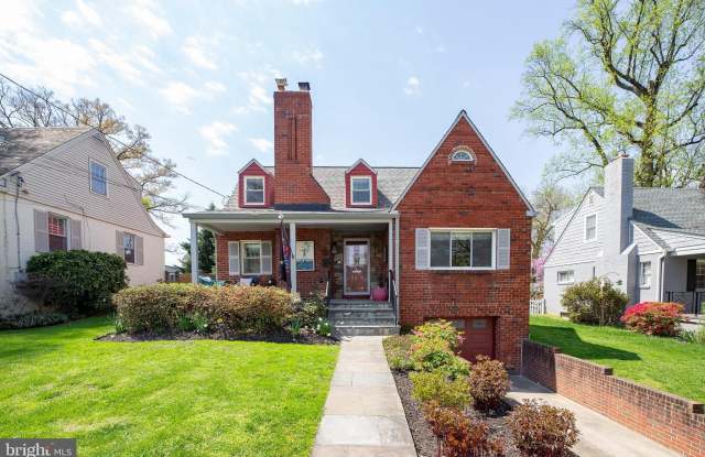 311 TIMBERWOOD AVENUE photos photos
