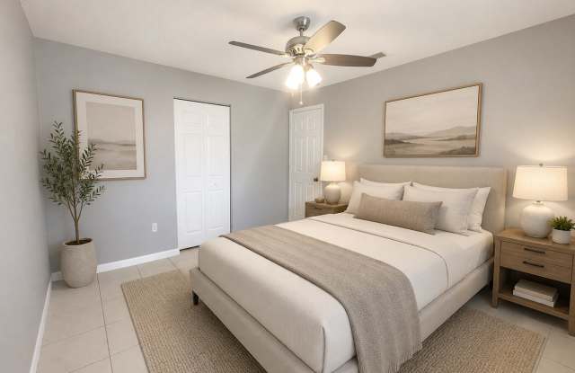 JUST REDUCED! 2BED/1BATH Duplex AVAILABLE NOW! Gallery 3