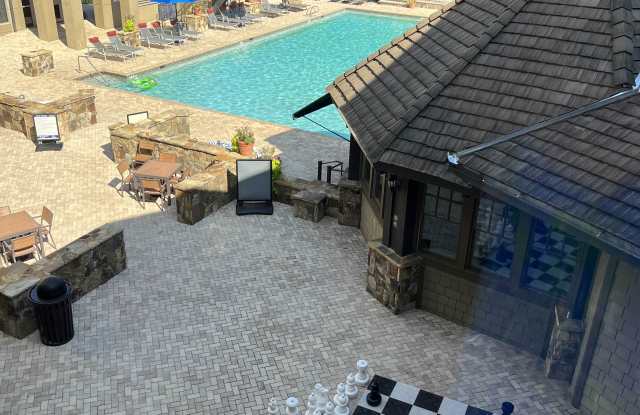 538 Oakside Place Gallery 2