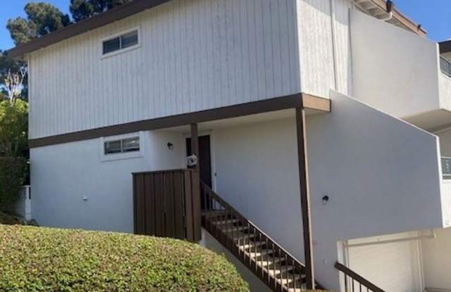 Ocean Hills 3-bedroom 2.5-bath home Gallery 1