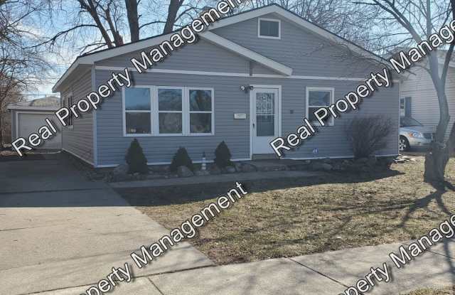 Updated Hessville 3 Bedroom Ranch photos photos