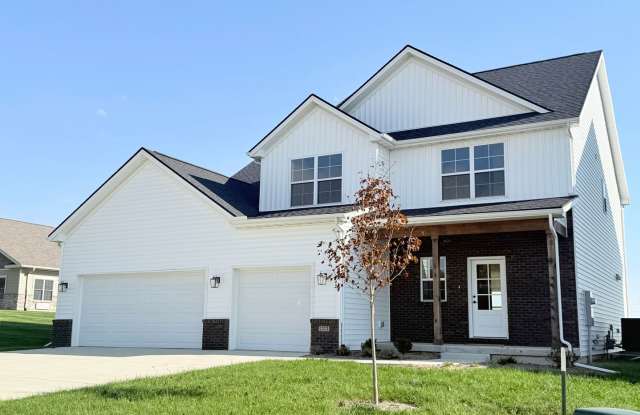 Stunning New Construction 5-Bedroom Home with Luxury Features Galore! Gallery 1