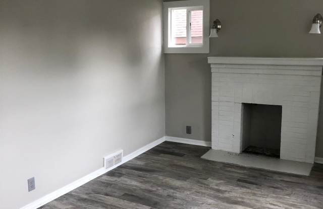 714 E Vaile Ave. - 1 Gallery 2