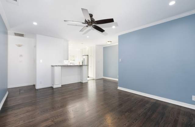5450 West 77th Street Gallery 2