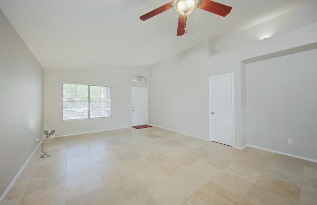 1261 W CANARY Way Gallery 3