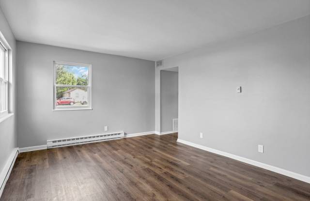 505 Tower Court Gallery 2
