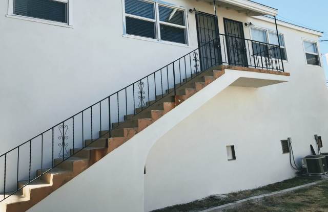 32nd St photos photos