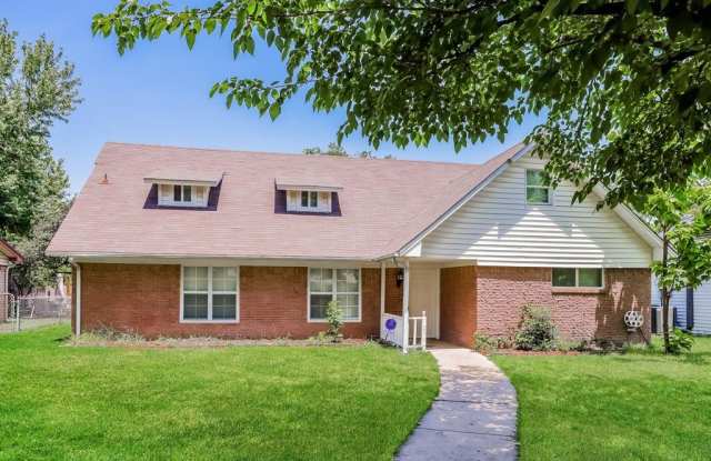 2515 Foxcroft Circle - 2515 Foxcroft Circle, Denton, TX 76209