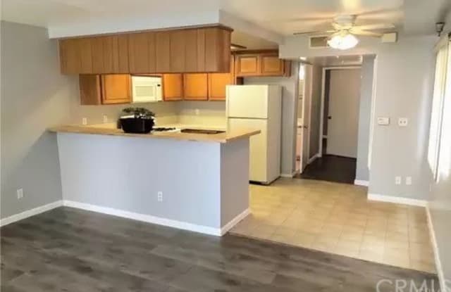 5262 W Cartwright Avenue - 5262 Cartwright Ave, Los Angeles, CA 91601