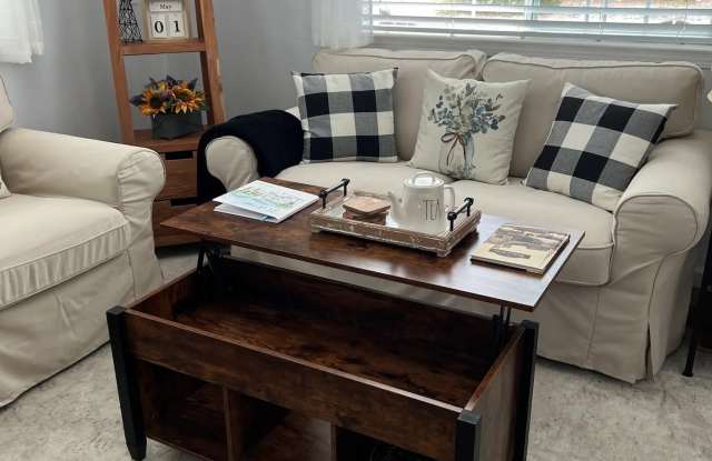 408 Riverview Drive Gallery 2