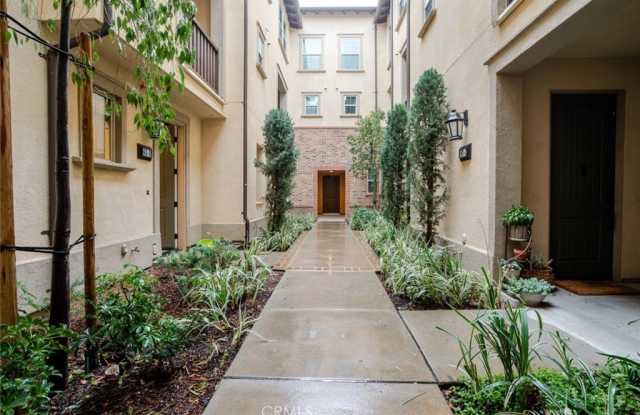 863 Iris Way photos photos