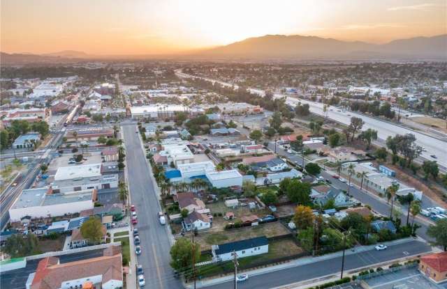 423 E Stuart photos photos