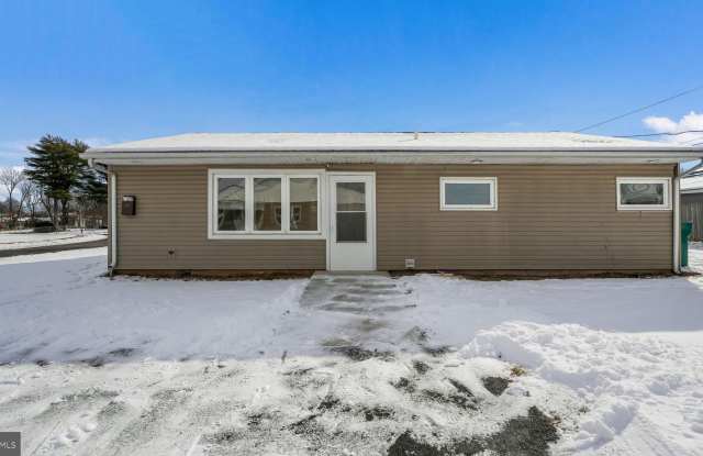 11 GLENWOOD Lane photos photos