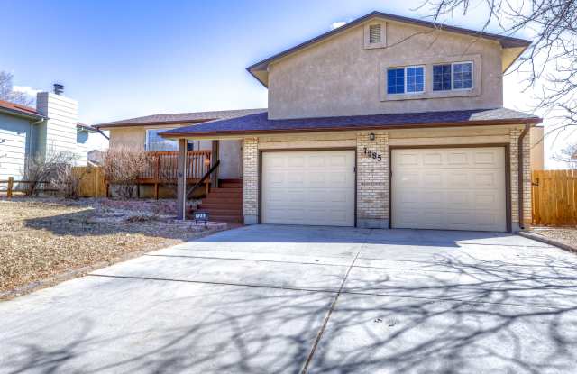 7285 Grand Valley Dr photos photos