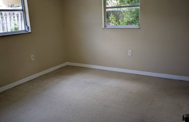 9610 Gray Fox Ln Gallery 2
