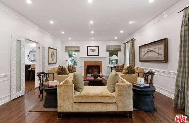 604 N Oakhurst Dr - 604 North Oakhurst Drive, Beverly Hills, CA 90210