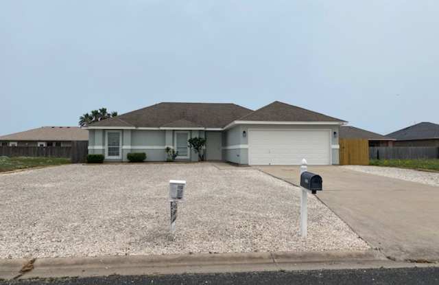 BEAUTIFULLLY UPDATED COASTAL HOME! photos photos