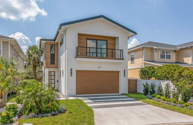 New Pool Home Steps to the Beach! - 207 Lora Street, Neptune Beach, FL 32266