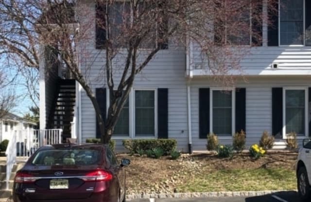 387 Burdock Ct - 387 Burdock Court, Hunterdon County, NJ 08887