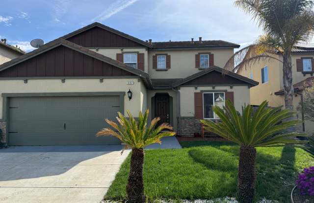 Hollister-Beautifully Updated 4BD/3BA Home with Garden Backyard in Prime Hollister Location photos photos
