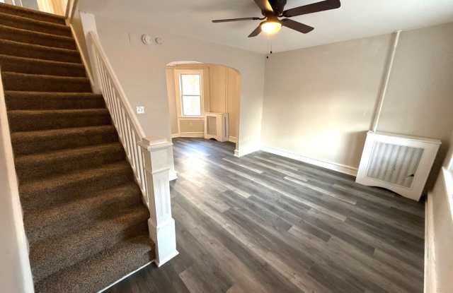 3-Bedroom End-Row Townhouse Gallery 3