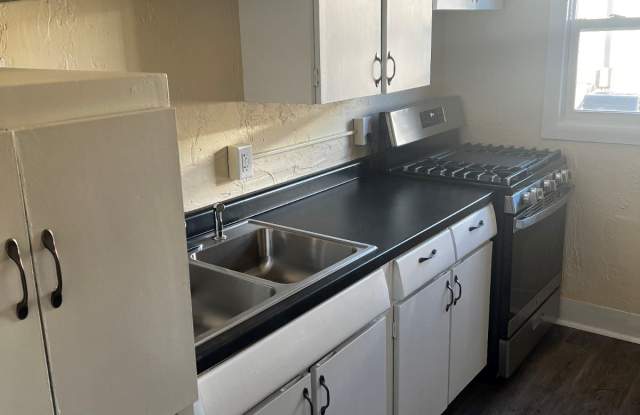 2243 Franklin Street- Unit 3 photos photos