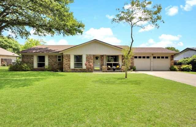 1323 Hemphill Drive photos photos