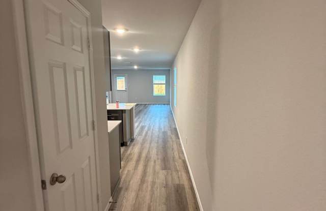 Beautiful New Build In Temple TX Gallery 4