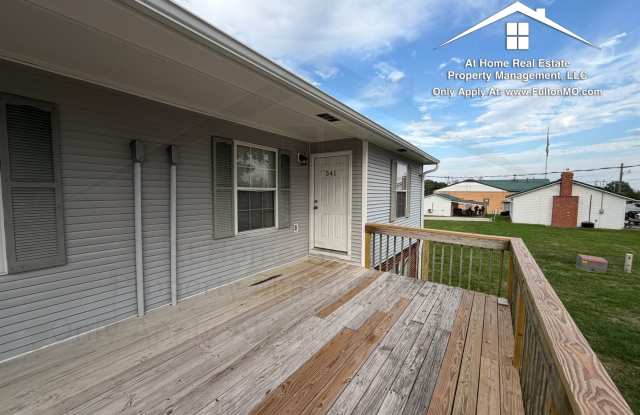 541 Collier Lane Fulton, MO 65251 - 541 Collier Lane, Fulton, MO 65251 541 Collier Lane Fulton, MO 65251 - 541 Collier Lane, Fulton, MO 65251