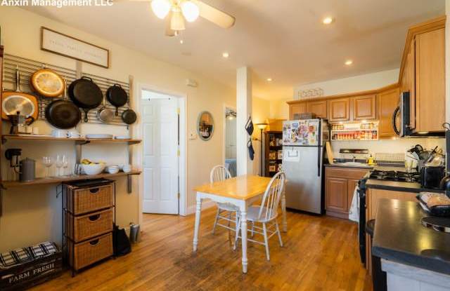 328 Beacon St. - 328 Beacon Street, Somerville, MA 02143