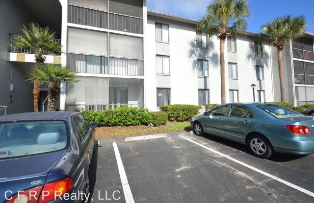 1618 S Pine Ridge Circle - 1618 South Pine Ridge Circle, Sanford, FL 32773
