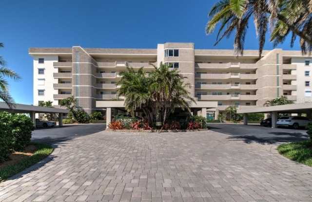 4325 GULF OF MEXICO Drive Gallery 1