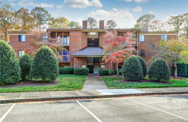 Fully Furnished Condo with community pool photos photos