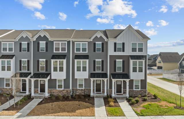 409 Fost Boulevard - 1 photos photos