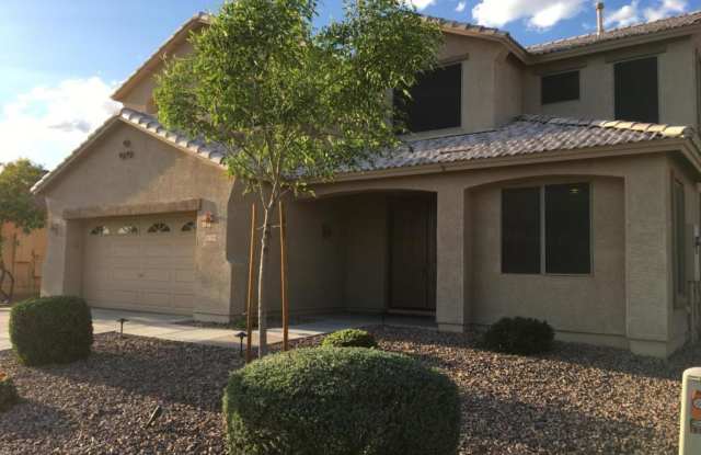 7894 W SALTER Drive Gallery 2