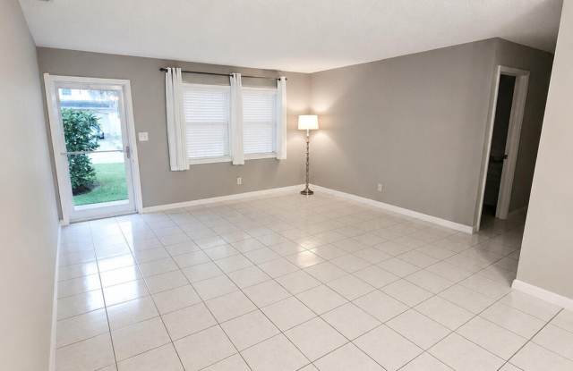 3033 SW COLLINGS Drive Gallery 3