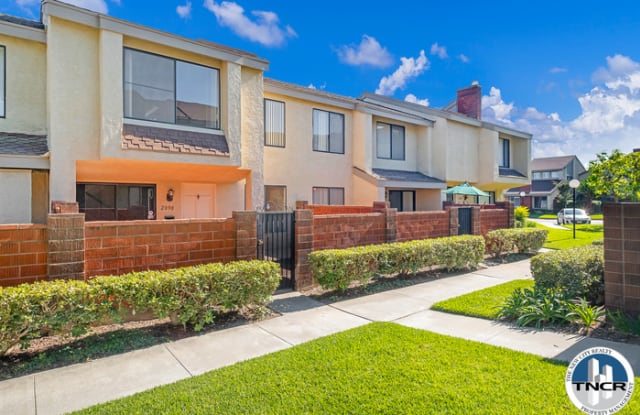 2090 S June Pl - 2090 South June Place, Anaheim, CA 92802