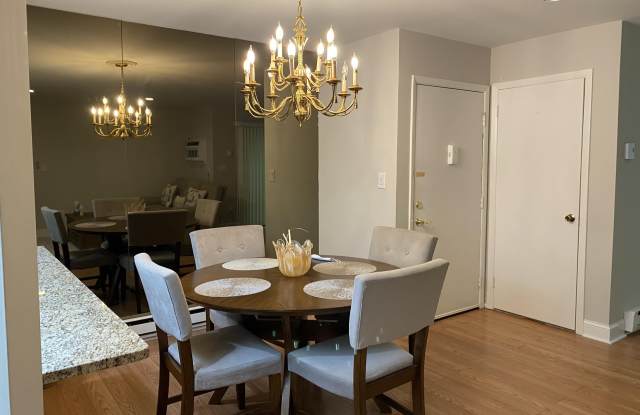 75 Lexington Court Gallery 2