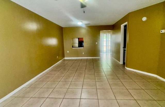 1605 Shady Ridge Court Gallery 4