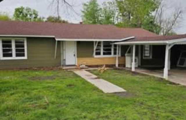 709 Miller St photos photos