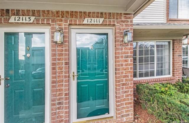 12111 Hidden View Court - 12111 Hidden View Court, Utica, MI 48315