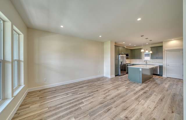 302 Mcclary Park Gallery 3