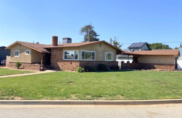 Single-Story 3-Bedroom Home in Calimesa! photos photos Single-Story 3-Bedroom Home in Calimesa! photos photos